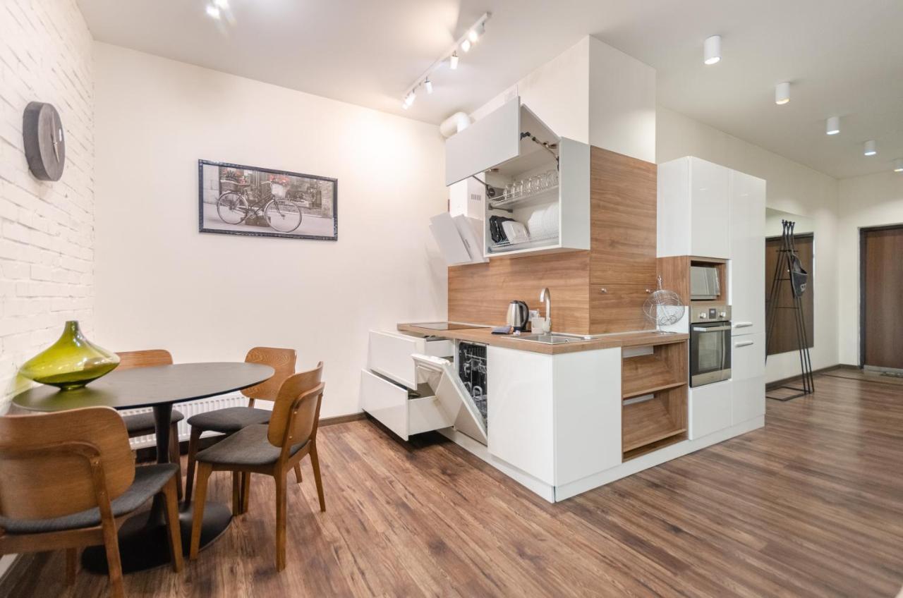 Petrovdom Apartaments 8-188 In Rc Central Park, 7 John Mccain Street Kiev Exterior foto