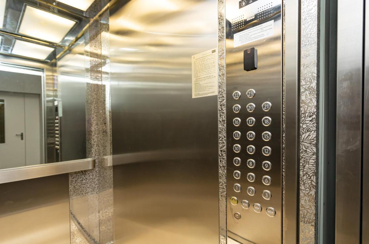 Petrovdom Apartaments 8-188 In Rc Central Park, 7 John Mccain Street Kiev Exterior foto